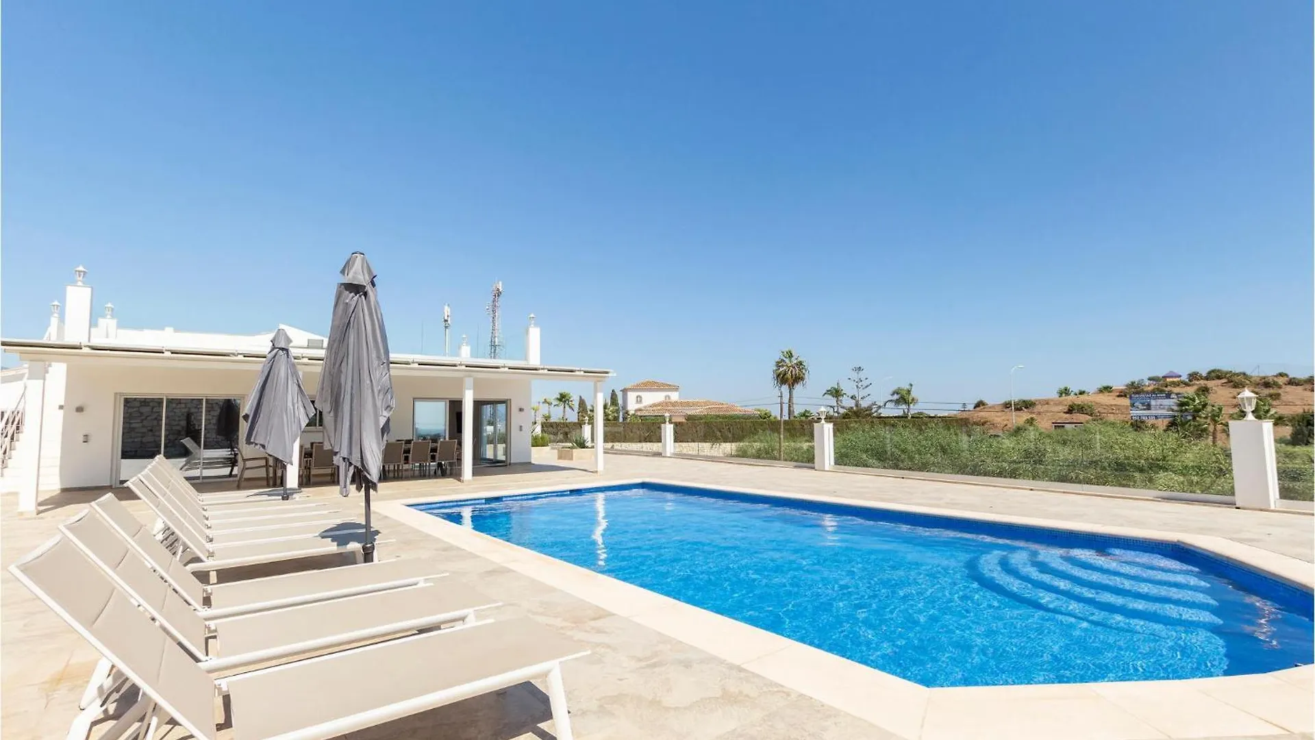 7 Bedroom Beautiful Home In Las Lagunas De Mijas Fuengirola Spain