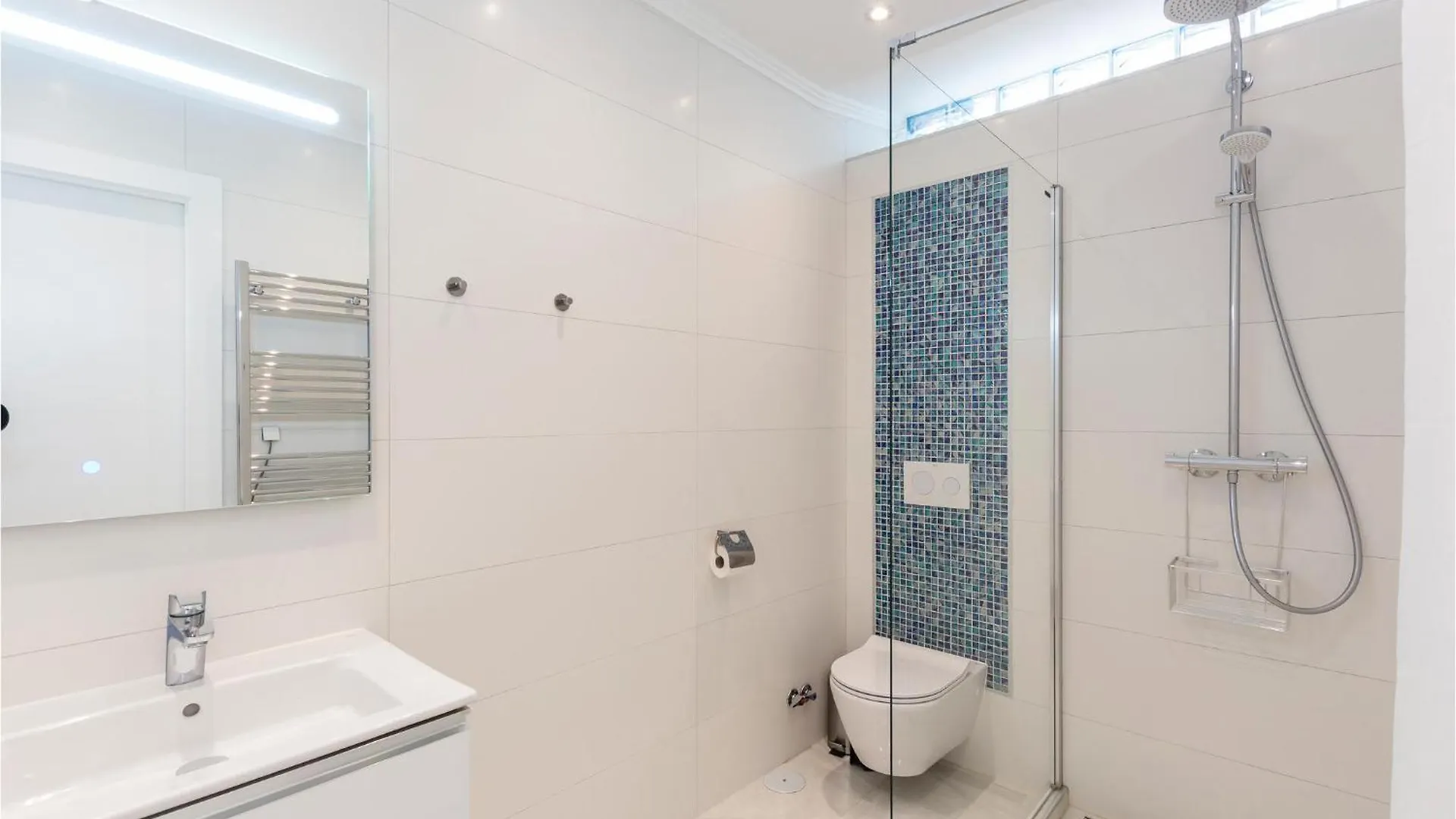 7 Bedroom Beautiful Home In Las Lagunas De Mijas Fuengirola Spain