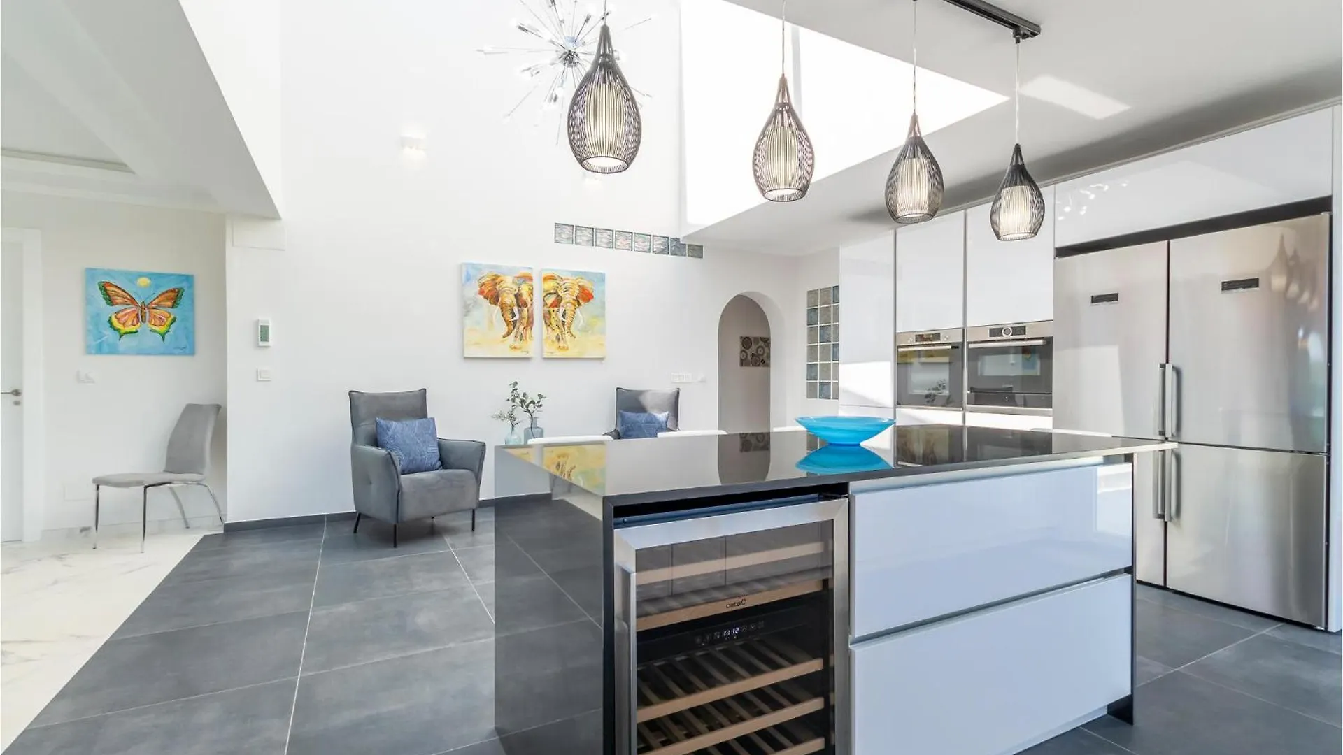 7 Bedroom Beautiful Home In Las Lagunas De Mijas Fuengirola Holiday home