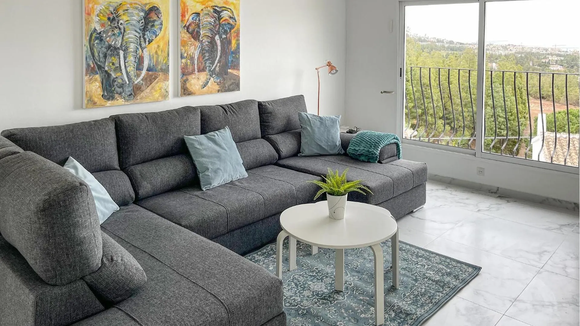 Holiday home 7 Bedroom Beautiful Home In Las Lagunas De Mijas Fuengirola Spain