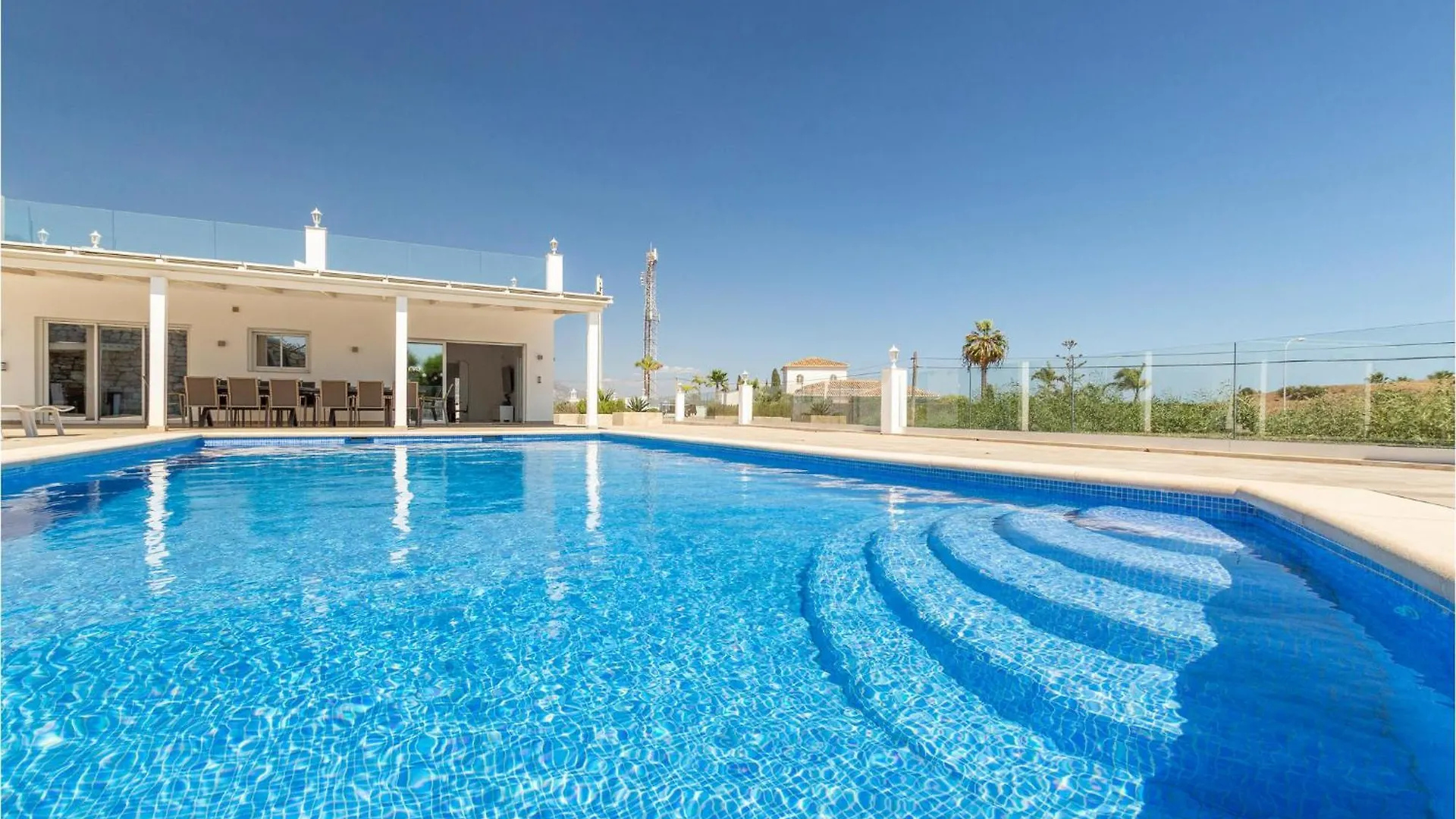 Prázdninový dům 7 Bedroom Beautiful Home In Las Lagunas De Mijas Fuengirola