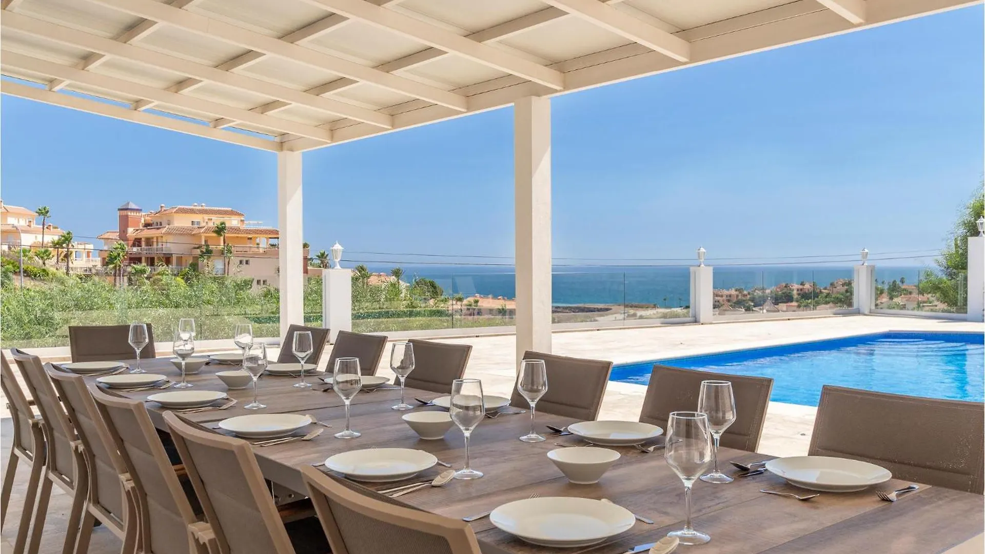 7 Bedroom Beautiful Home In Las Lagunas De Mijas Fuengirola