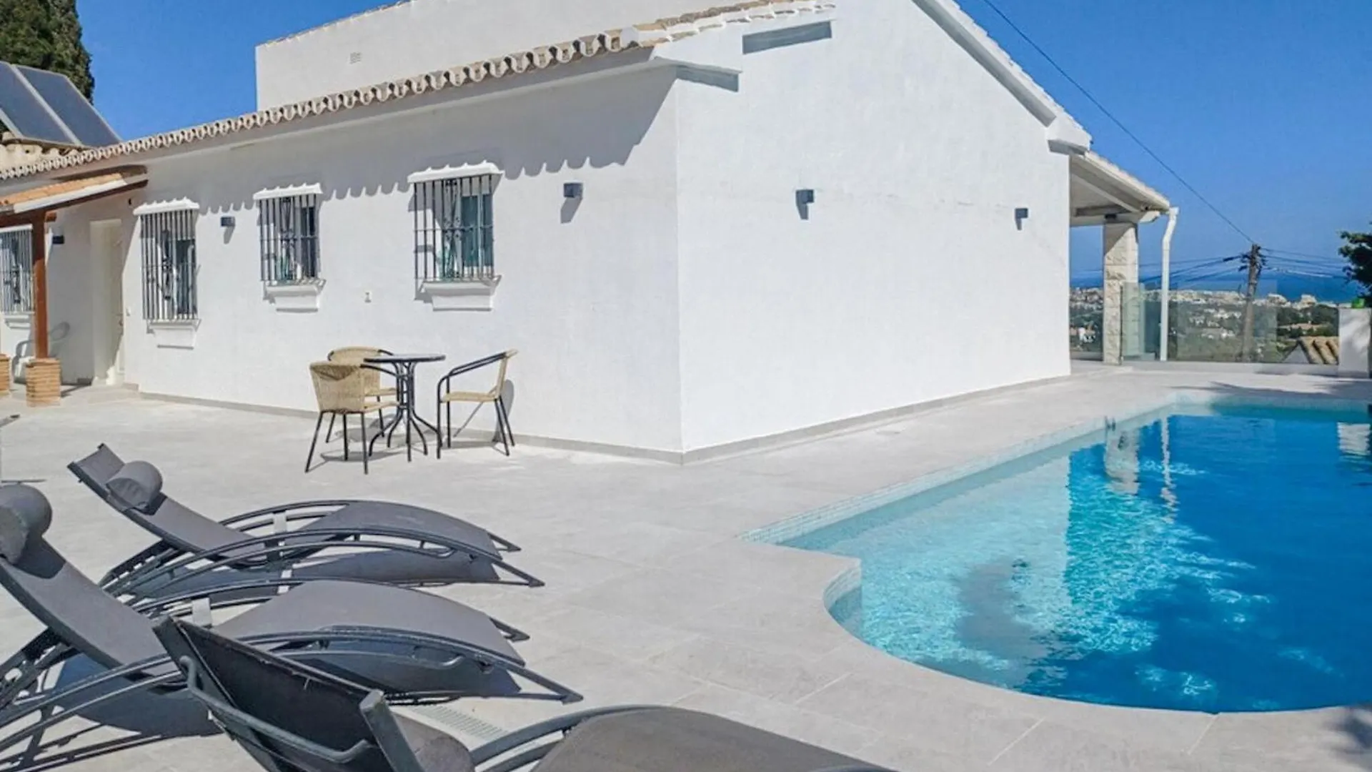 7 Bedroom Beautiful Home In Las Lagunas De Mijas Fuengirola